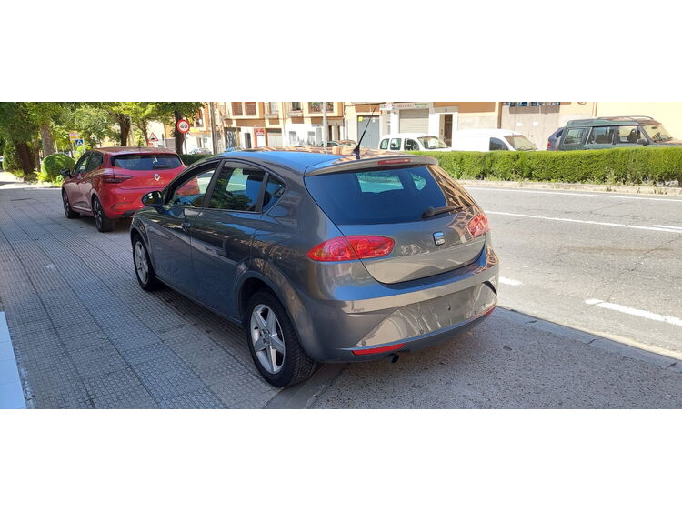 Seat Leon 1.6 90CV foto 3